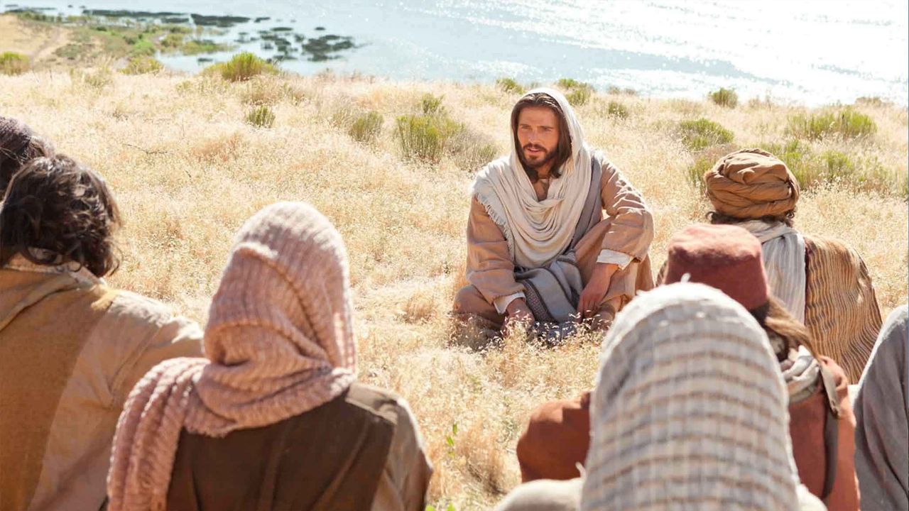 Jesus Cristo ensina Seus discípulos no Sermão da Montanha